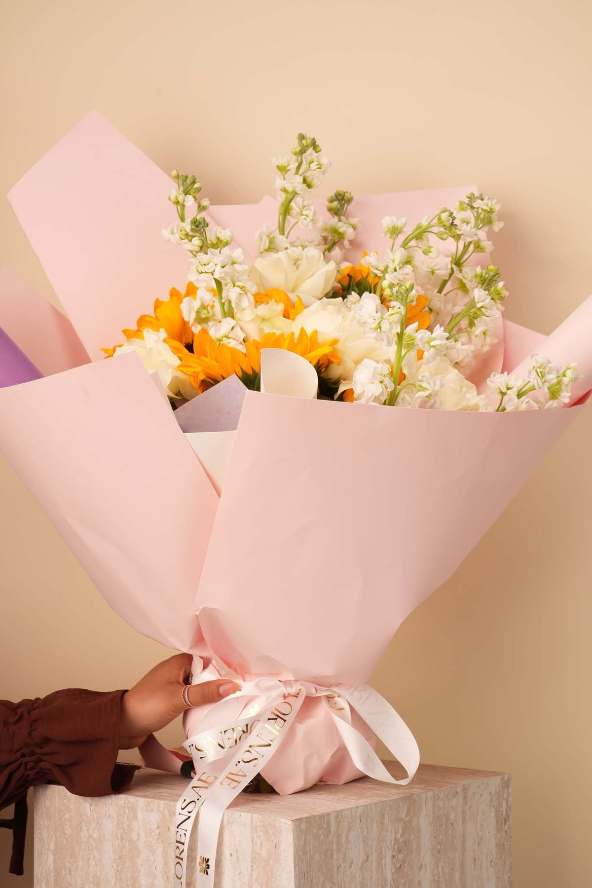 Need Flowers Today? Your Guide  to Same Day Flower Delivery in  Dubai