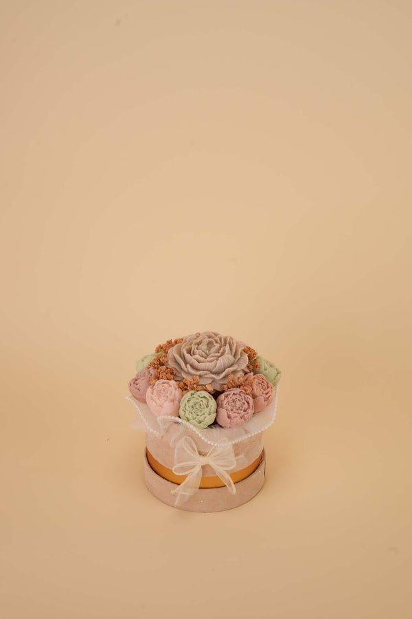 Mocha Bloom Candle Flower Box